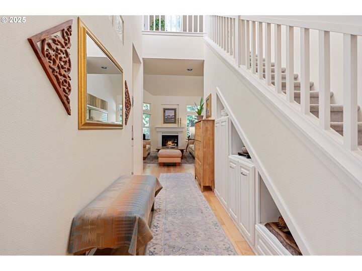 Property Photo: 9627 NW Silver Ridge Loop OR 97229