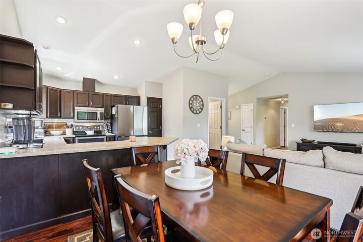 Property Photo: 727 97th Avenue SE WA 98258