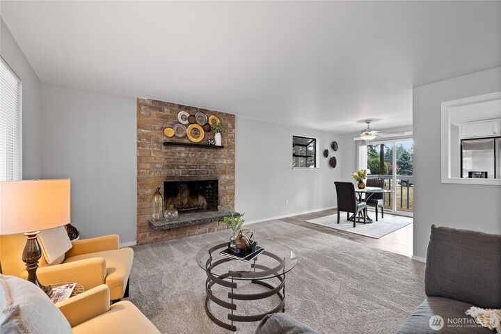 Property Photo:  5210  205th Street Ct E  WA 98387 