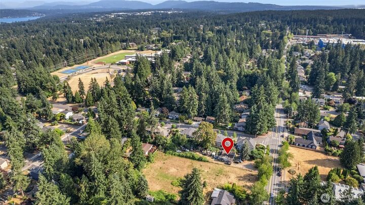 Property Photo:  7512  132nd Avenue NE  WA 98033 