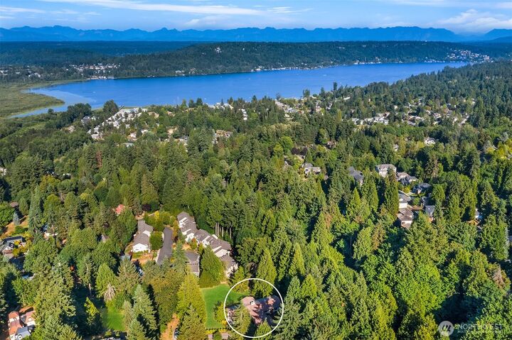 16409 NE 43rd Ct  Redmond WA 98052 photo