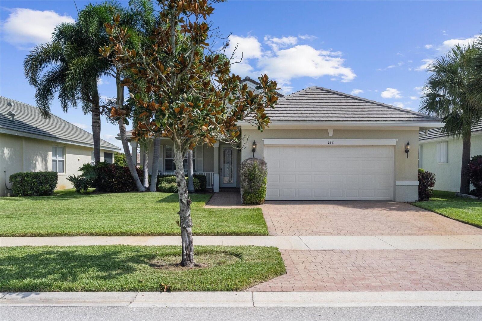 Property Photo:  122 NW Swann Mill Circle  FL 34986 