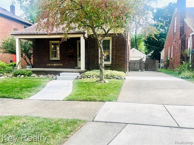 Property Photo: 15553 Harrison Avenue MI 48101