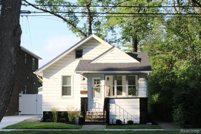 22720 Cleveland Street  Dearborn MI 48124 photo