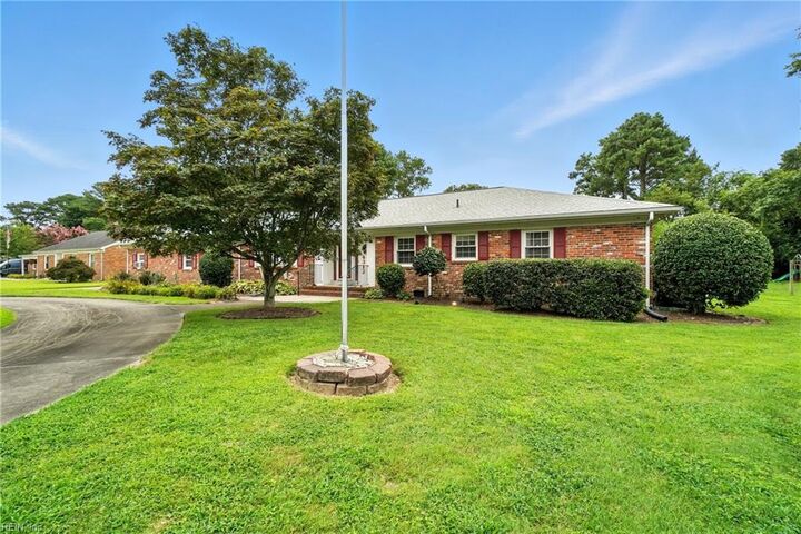 Property Photo:  4312 Country Club Cir  VA 23455 