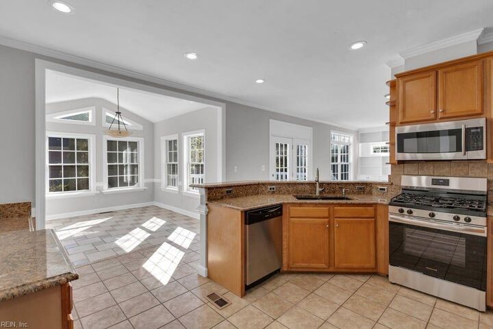 Property Photo: 5300 S Bay Hill Ct VA 23435