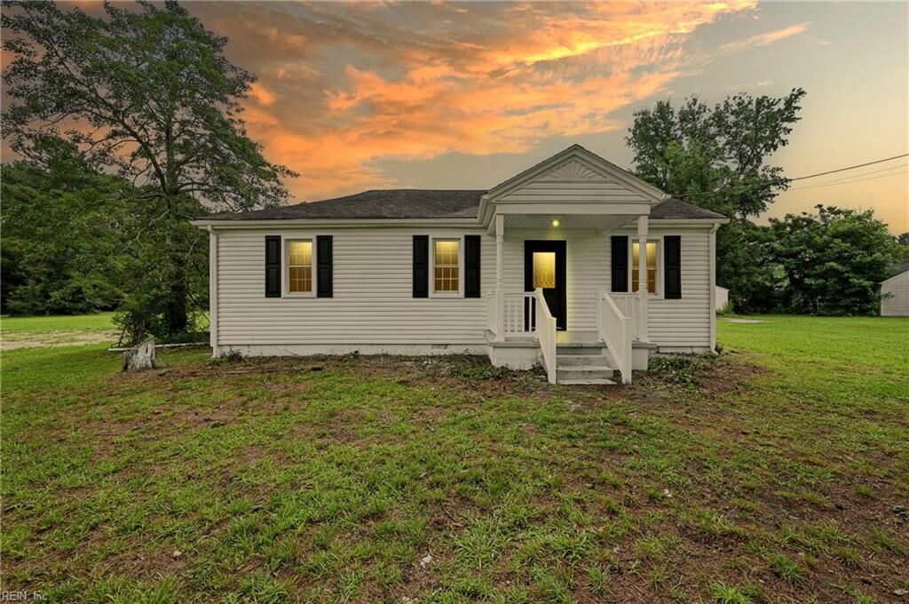 Property Photo: 3748 Manning Rd VA 23437