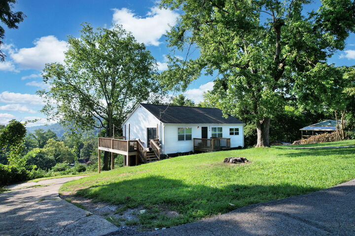 Property Photo:  234 Hendricks Boulevard  TN 37405 