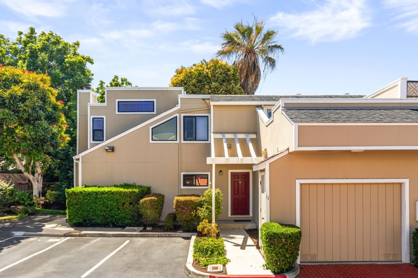 Property Photo: 1993 Plymouth Street 11 CA 94043