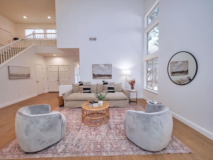 Property Photo: 104 Hesser Court CA 95630