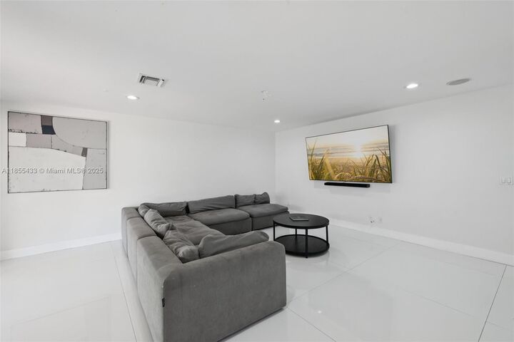 Property Photo: 3536 SW 173rd Way FL 33029