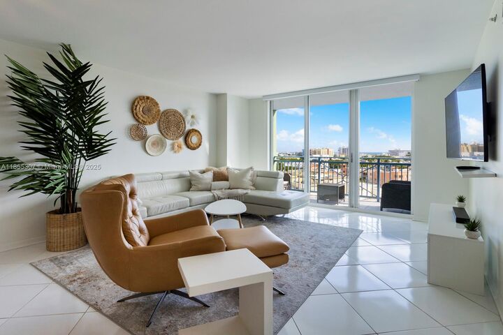90 Alton Rd 1005  Miami Beach FL 33139 photo