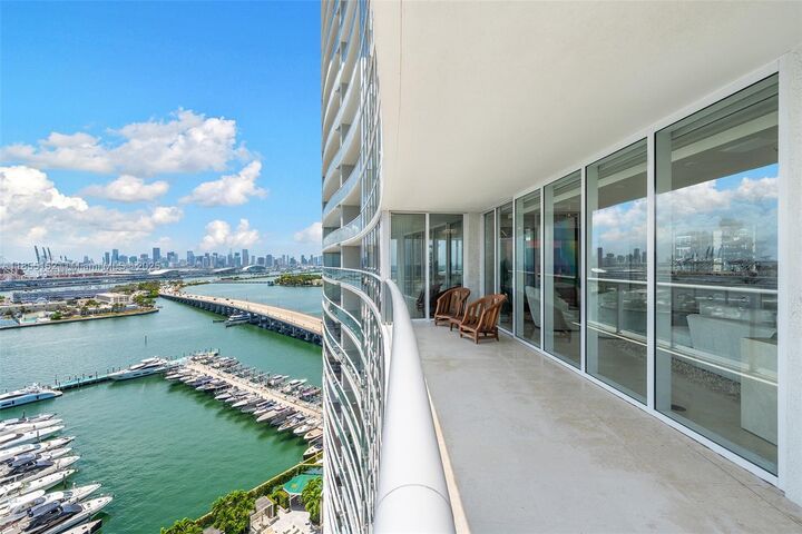 Property Photo: 450 Alton Rd 1907 FL 33139