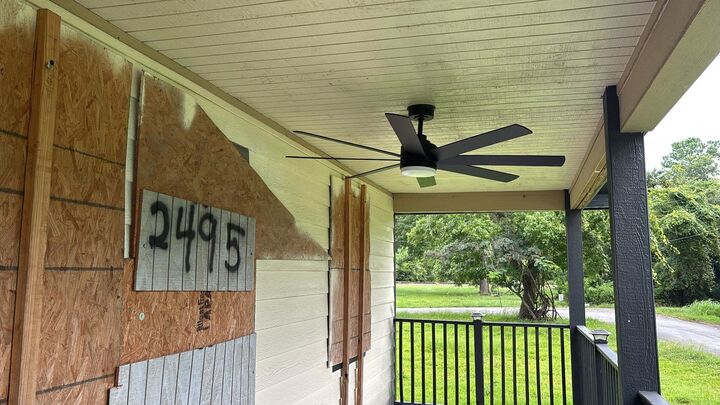 Property Photo: 2495 Beatrice St. TX 77703