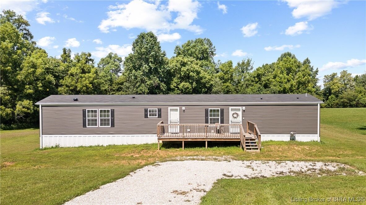 Property Photo:  9927 S Maplewood Court  IN 47165 