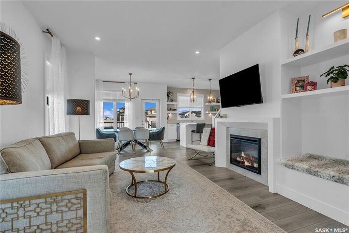 Property Photo: 574 Burgess Crescent SK S7V 0W6