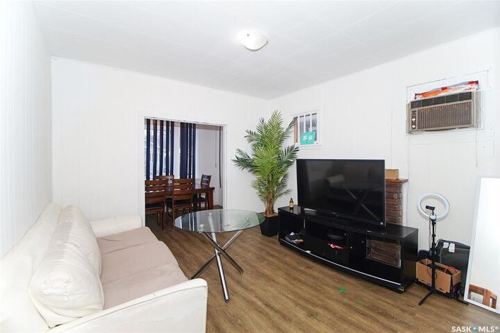 Photo de la propriété: 1428 Queen Street SK S4T 4B8