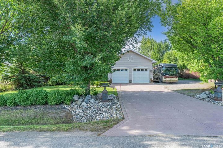 17 Lott Road  White City SK S4L 5B1 photo