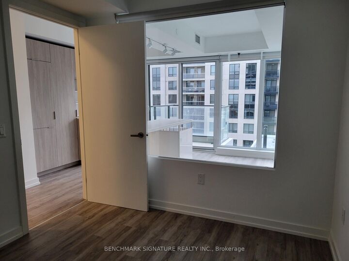 Property Photo:  77 Shuter Street 1001  ON M5B 0B8 
