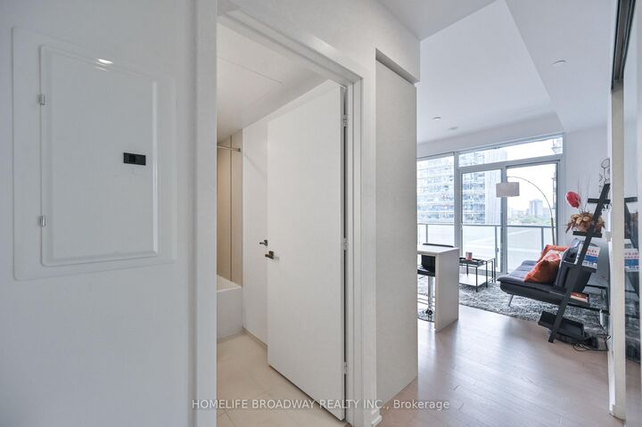 Property Photo:  101 Peter Street 1116  ON M5V 0G6 