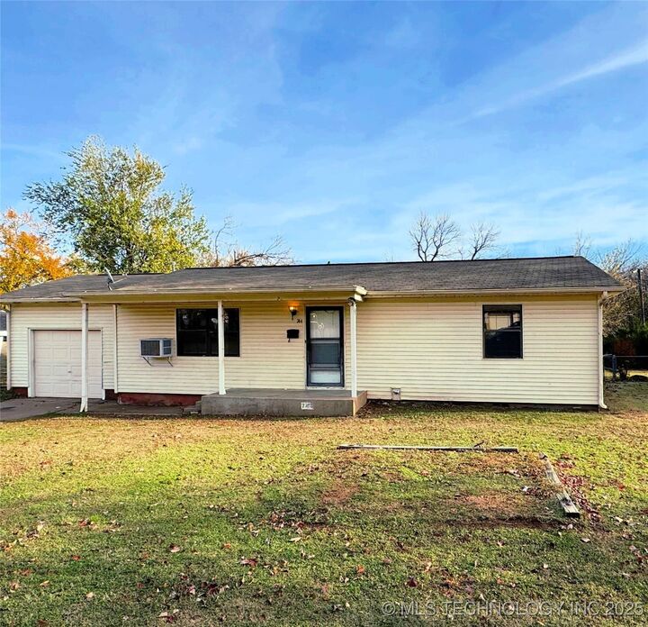 Property Photo: 744 S Wilson Place OK 74023