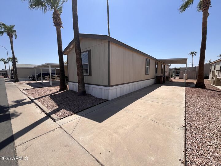 Property Photo: 9431 E Coralbell Avenue 113 AZ 85208