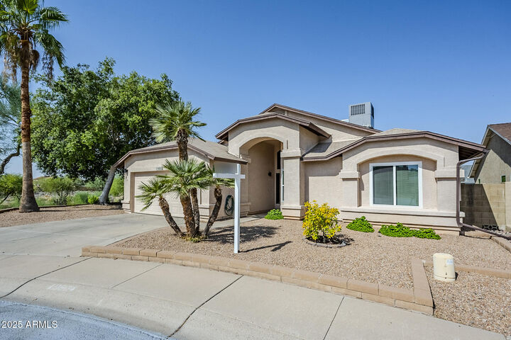 Property Photo:  19804 N 44th Drive  AZ 85308 