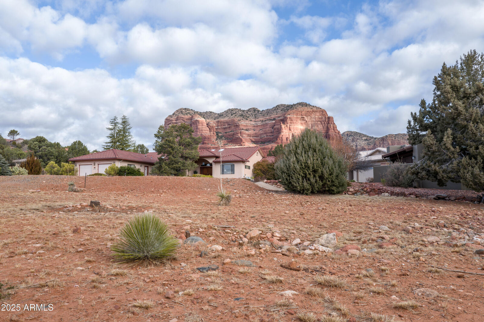 Property Photo:  15 Alta Vista Drive 102  AZ 86351 