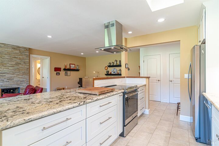 Property Photo: 7710 Pythian Court CA 95409