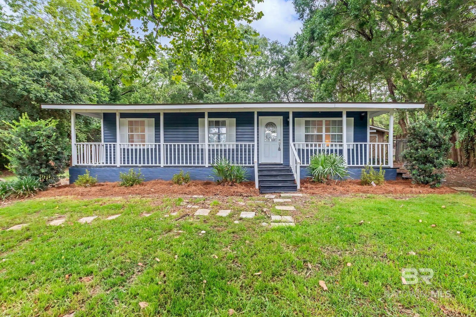 Property Photo:  9847 Mosley Road  AL 36532 