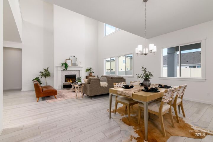 Property Photo: 14647 Pewter Point St ID 83607