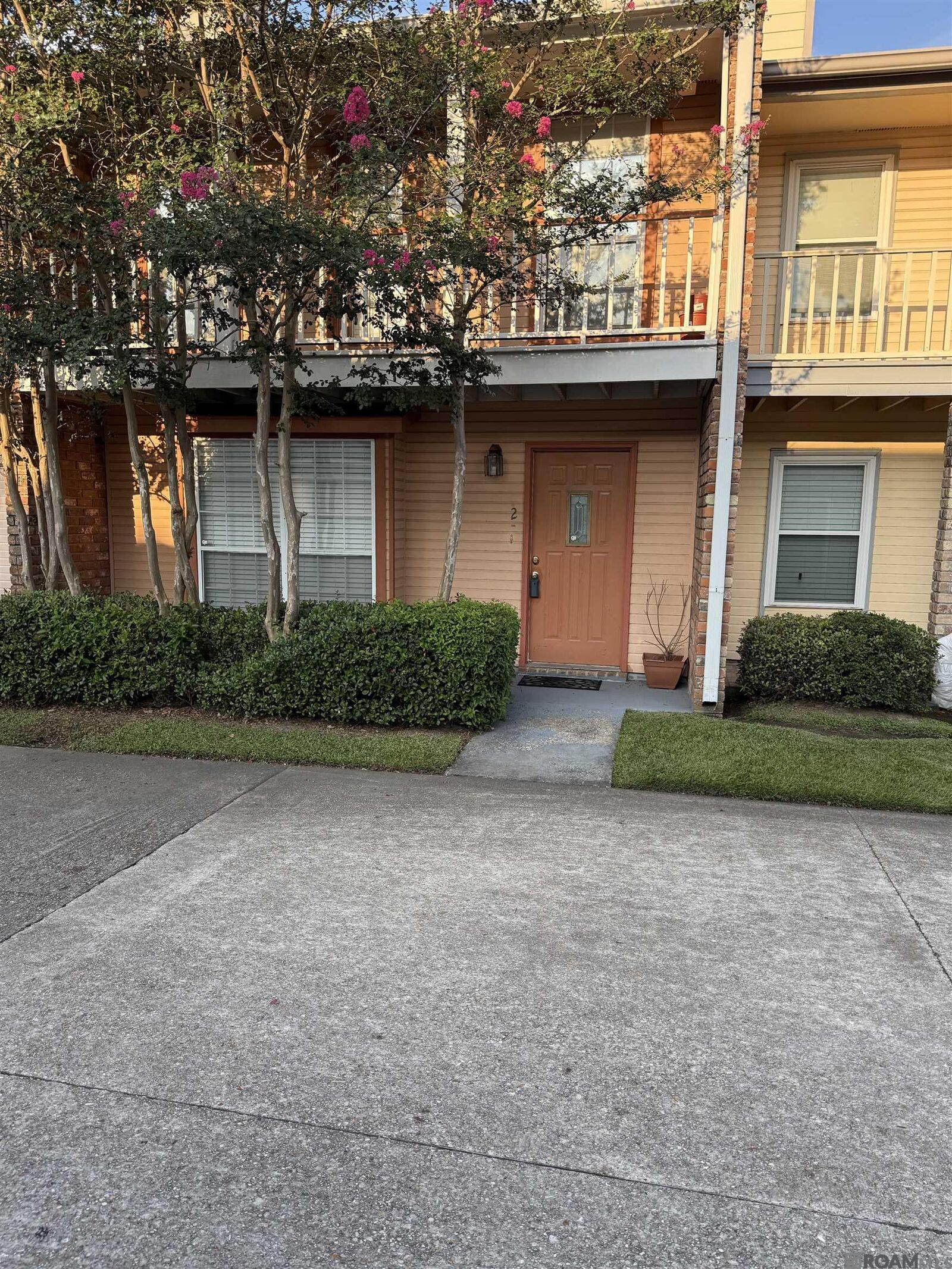 Property Photo:  152 S Foster Dr  LA 70805 