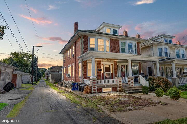 122 Reading Avenue  Reading PA 19607 photo