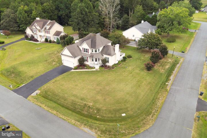 Property Photo:  2302 Woodland Court  MD 21851 