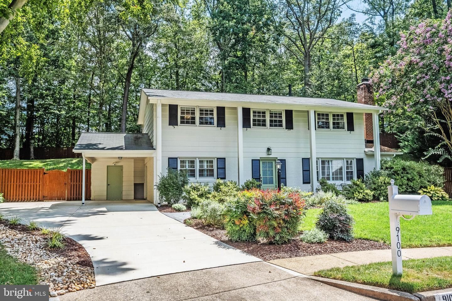 Property Photo: 9100 Joyce Phillip Court VA 22153