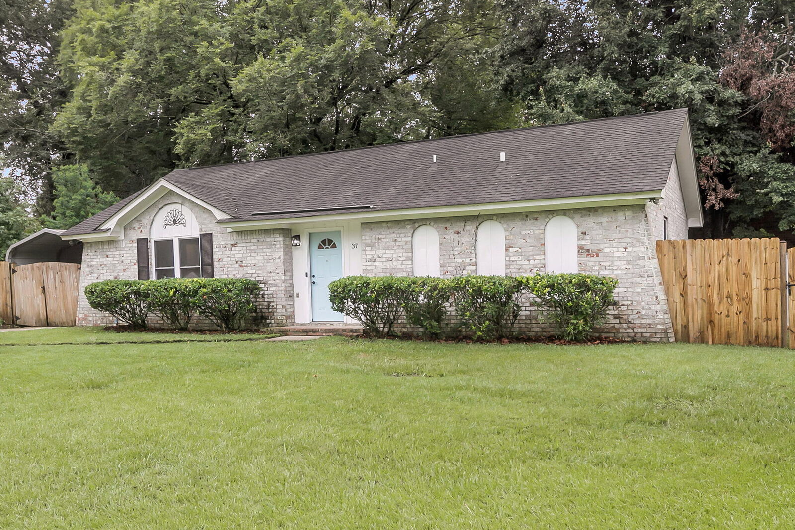 Property Photo: 37 Delaware Road SC 29445