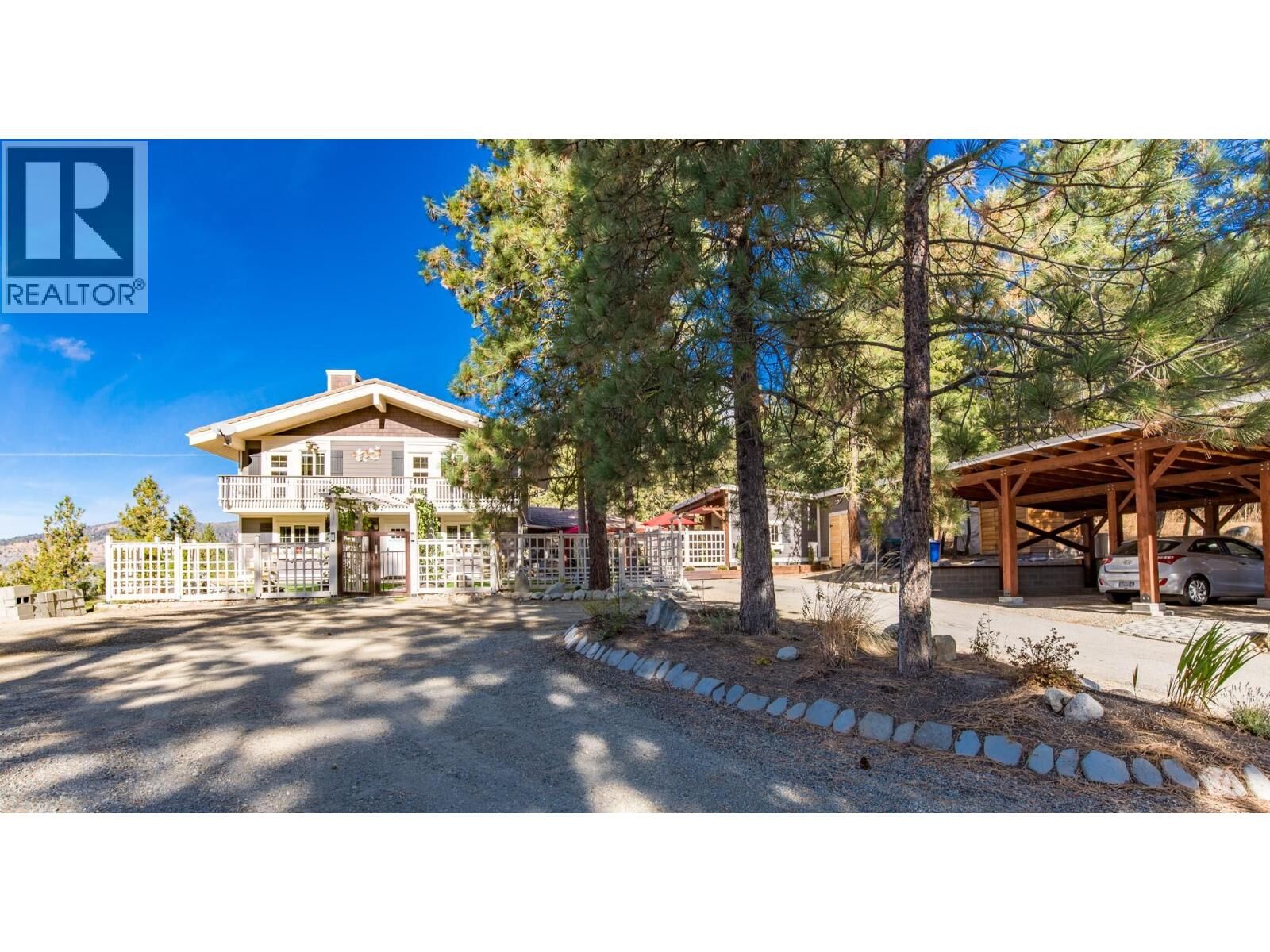 Property Photo:  205 Peregrine Court  BC V0H 1V6 