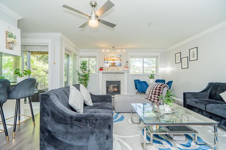Property Photo:  13727 74 313  BC V3W 0M7 