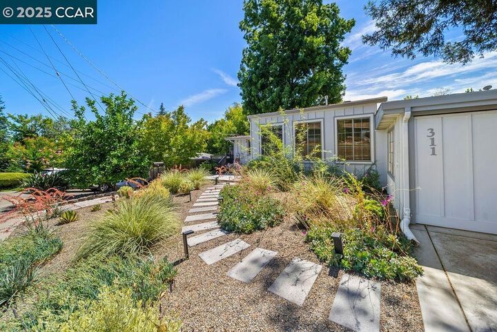 Property Photo: 311 Jordan Ct CA 94553