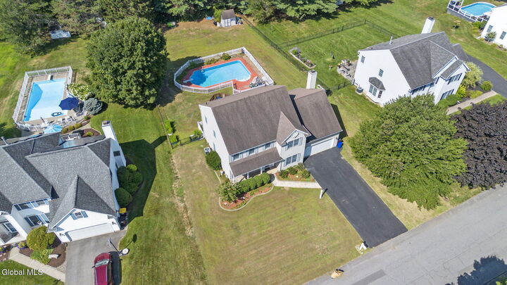 Property Photo:  157 Kennewyck Circle  NY 12159 