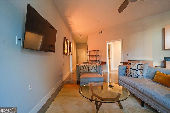 Property Photo:  89 Mangum Street SW 213  GA 30313 