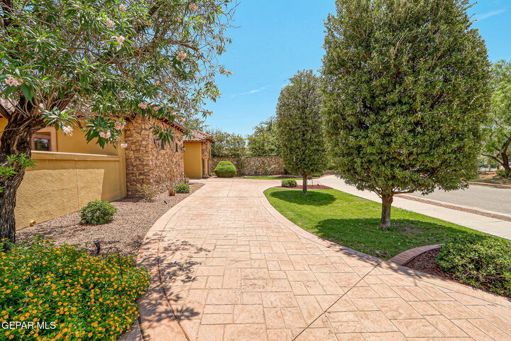 Property Photo:  417 Willow Glen Drive  TX 79922 