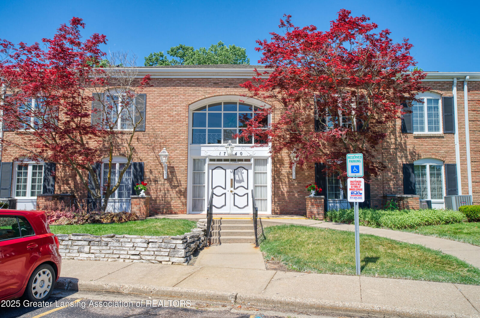 Property Photo:  1740 Wellington Road  MI 48910 