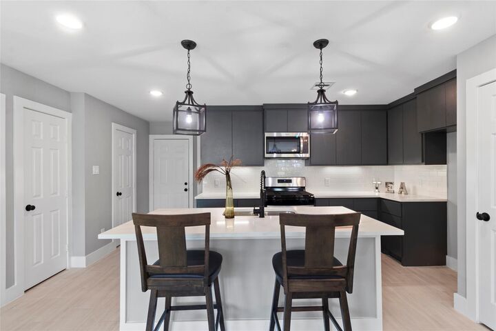 9946 Lanewell  Houston TX 77029 photo
