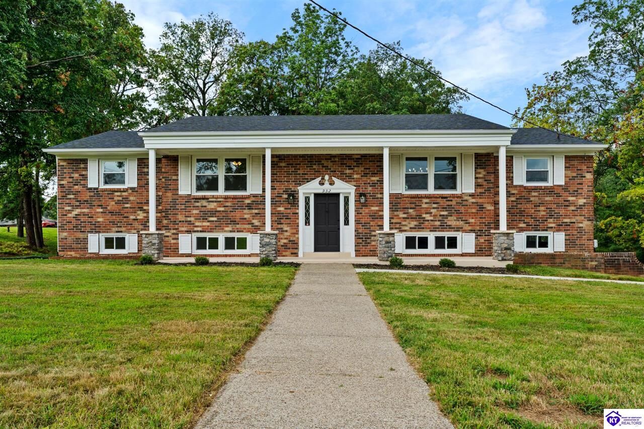 Property Photo: 952 Sunset Drive KY 40160