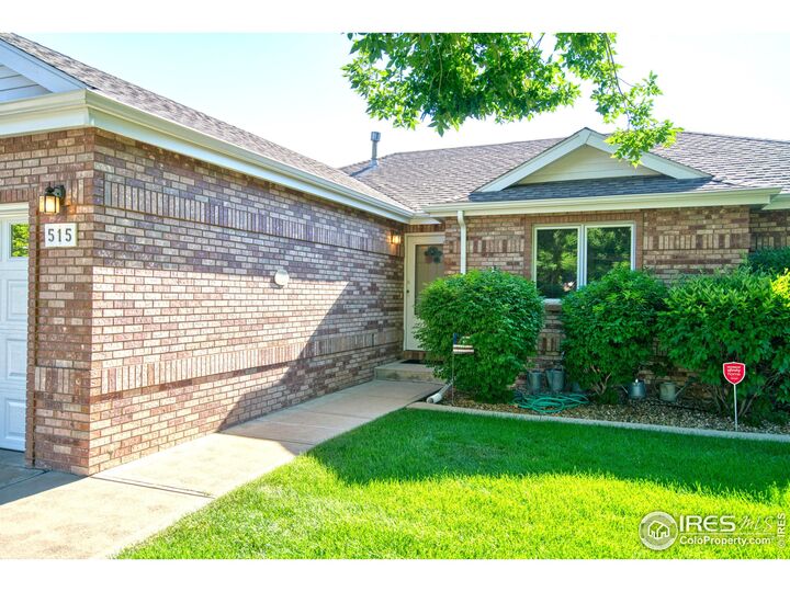 Property Photo:  515 Trailwood Cir  CO 80550 