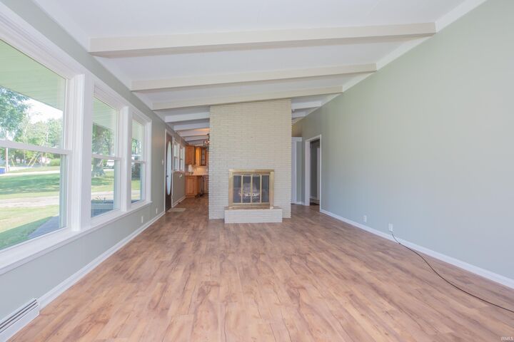 Property Photo: 7811 Meadowview Drive IN 47710