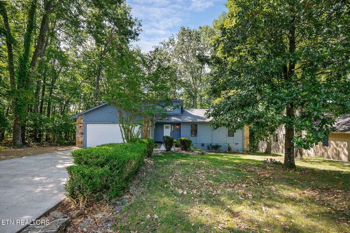 Property Photo:  334 Lakeview Drive  TN 38558 