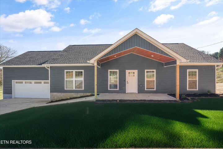 Property Photo:  4066 Sevierville Rd  TN 37804 