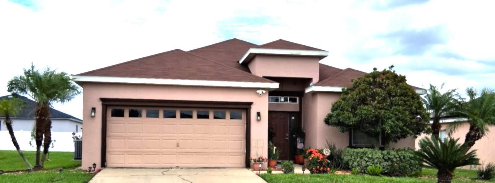 Property Photo:  219 Cloverdale Road  FL 33884 
